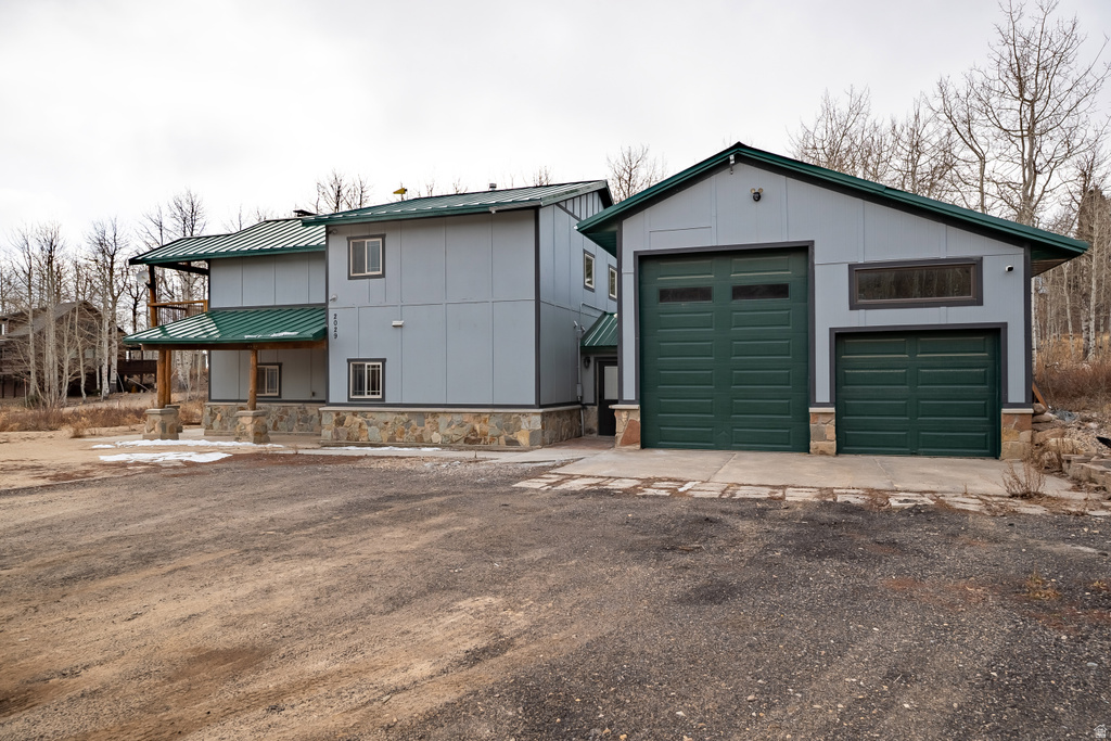2029 W TOLLGATE RD photo 2