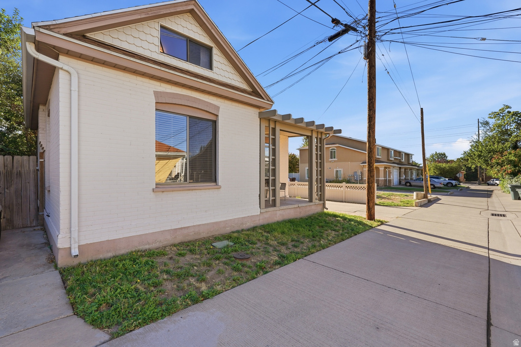 653 S EGLI E CT photo 3