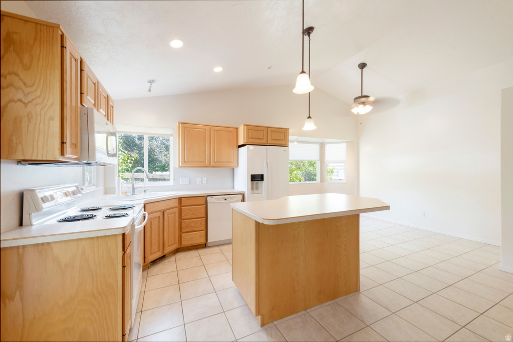 858 N CRIMSON LN photo 4