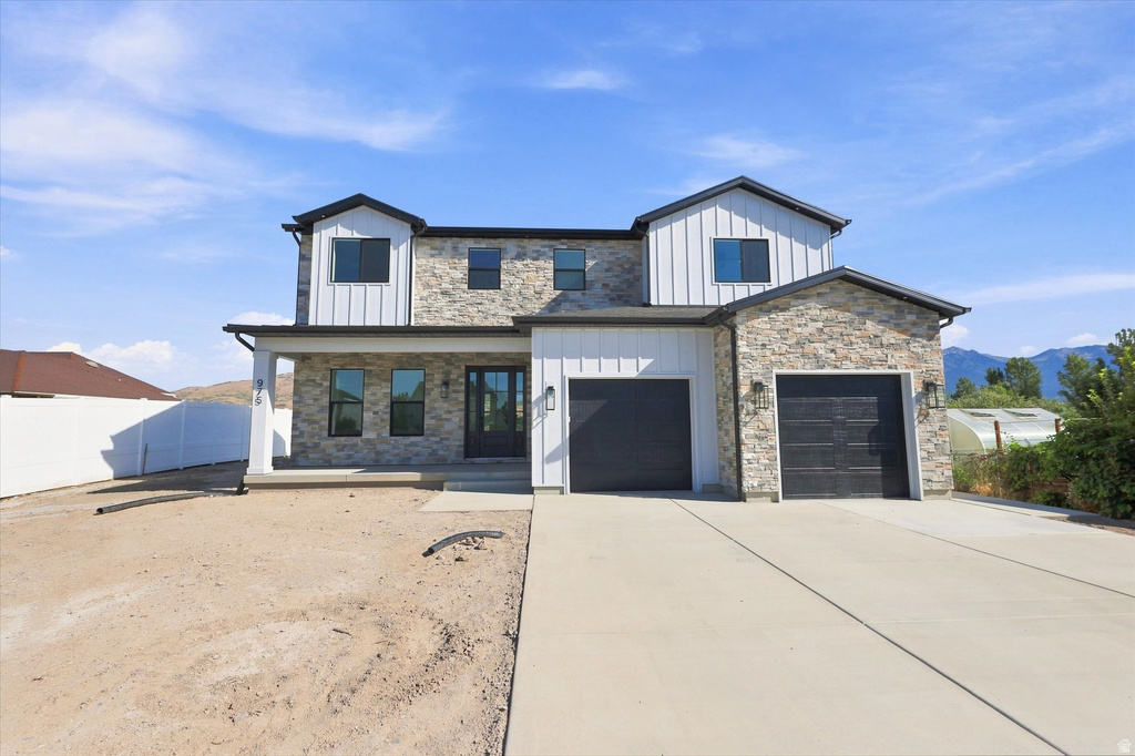 975 E OAK CREEK DR photo 3