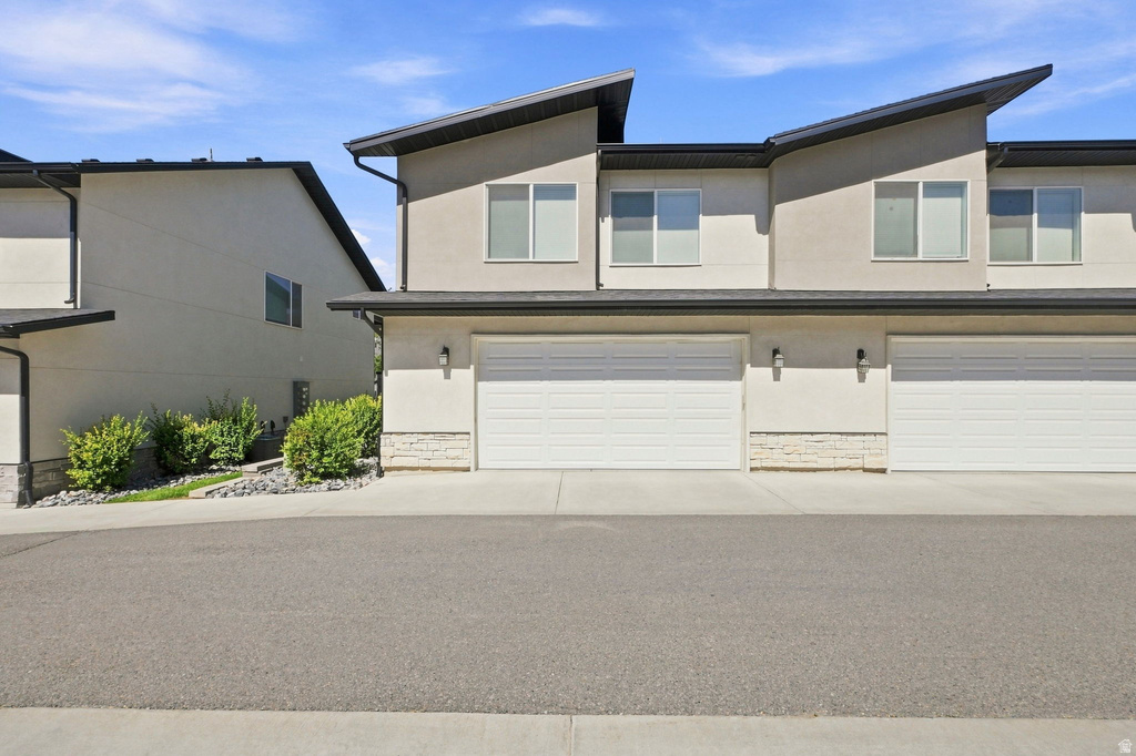 431 W 85 S photo 2