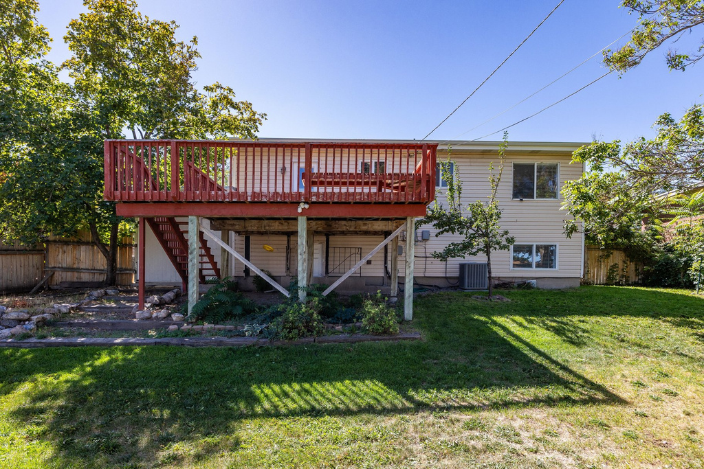 6724 W 3860 S photo 2