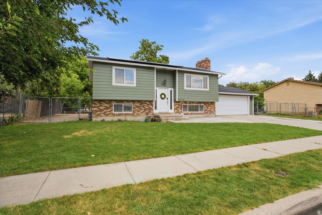 1756 W PATRICIA N WAY photo 2