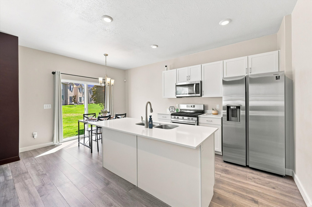879 S BRUBAKER WAY photo 4