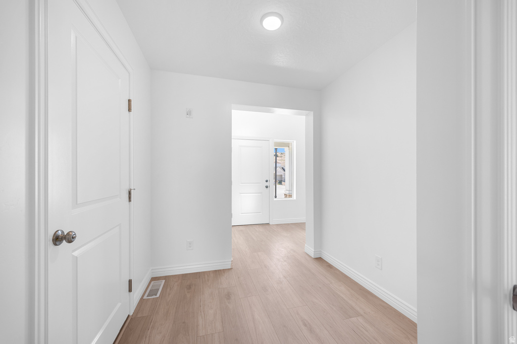 1757 S WINDSONG DR photo 2