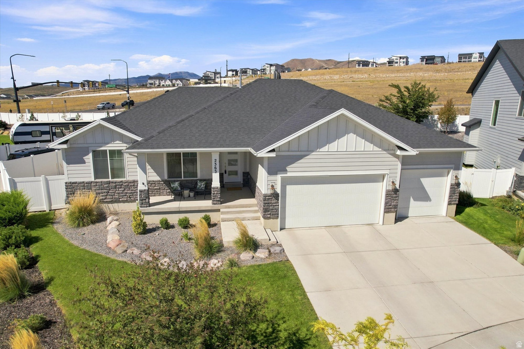 2363 N ELDERBERRY CIR photo 2