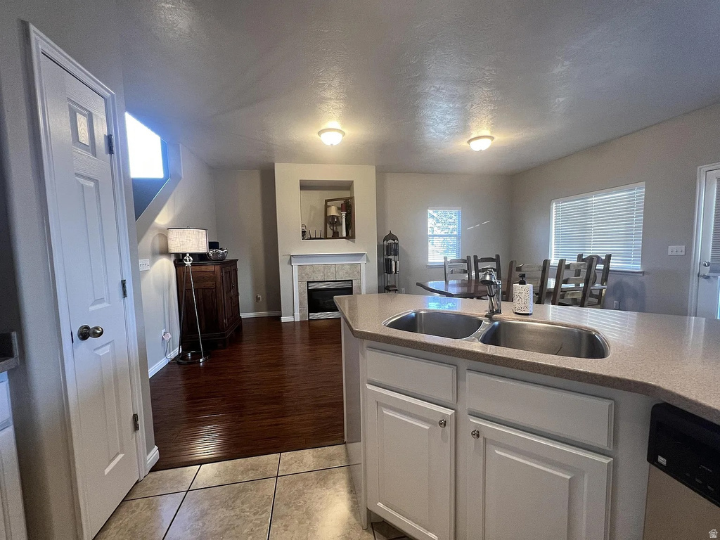 1577 W WYNGATE PARK DR photo 5
