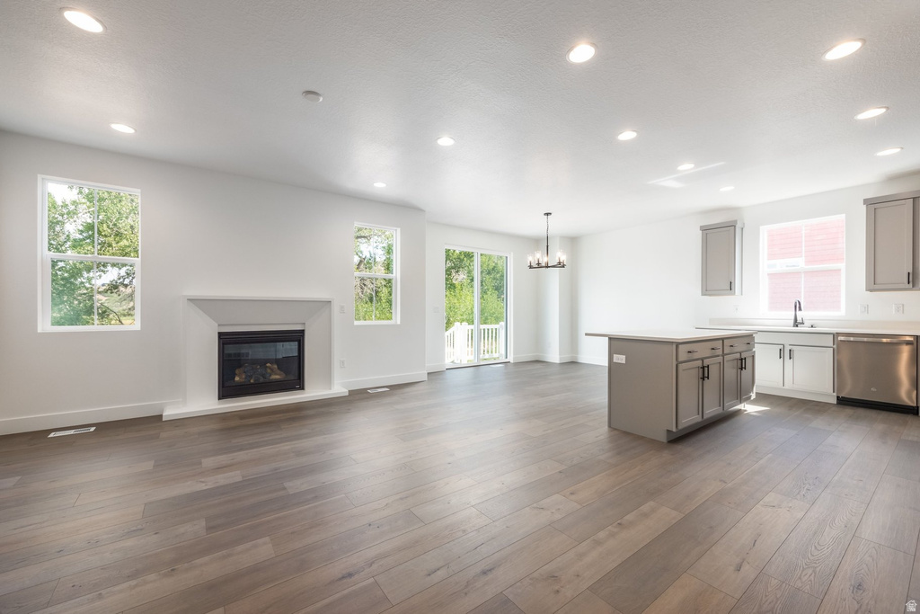 1363 ROCKY MOUNTAIN WAY photo 4