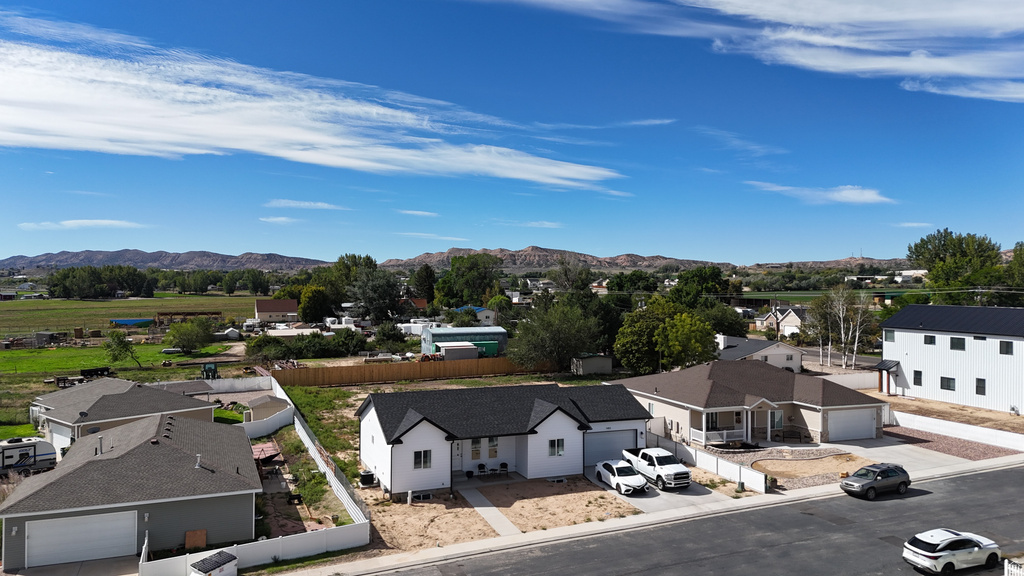 1453 W 975 S photo 3