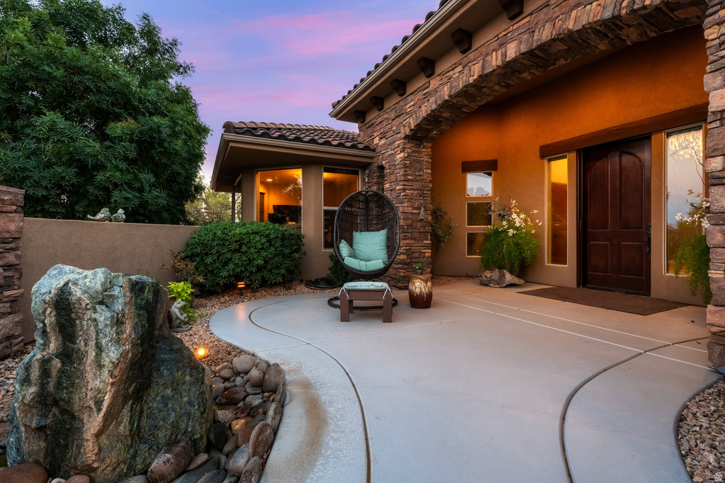 1007 N SUNSET W DR photo 3