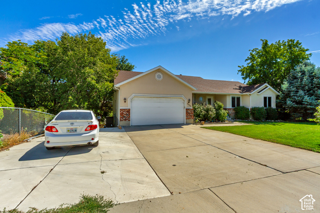 1152 N 100 E photo 4