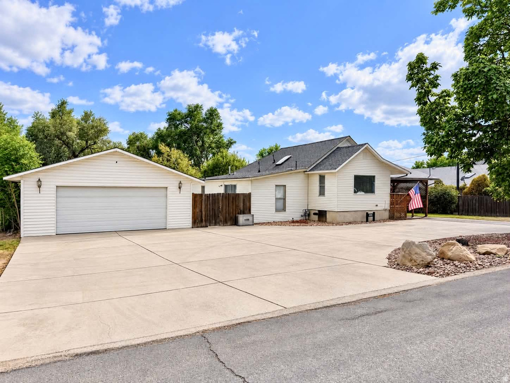 1855 W 2000 N photo 2