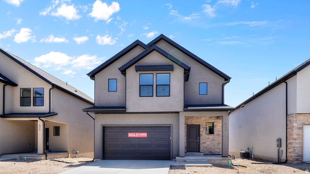 634 E LEVENGROVE DR photo 2