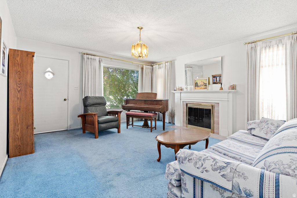664 W WASATCH ST photo 4