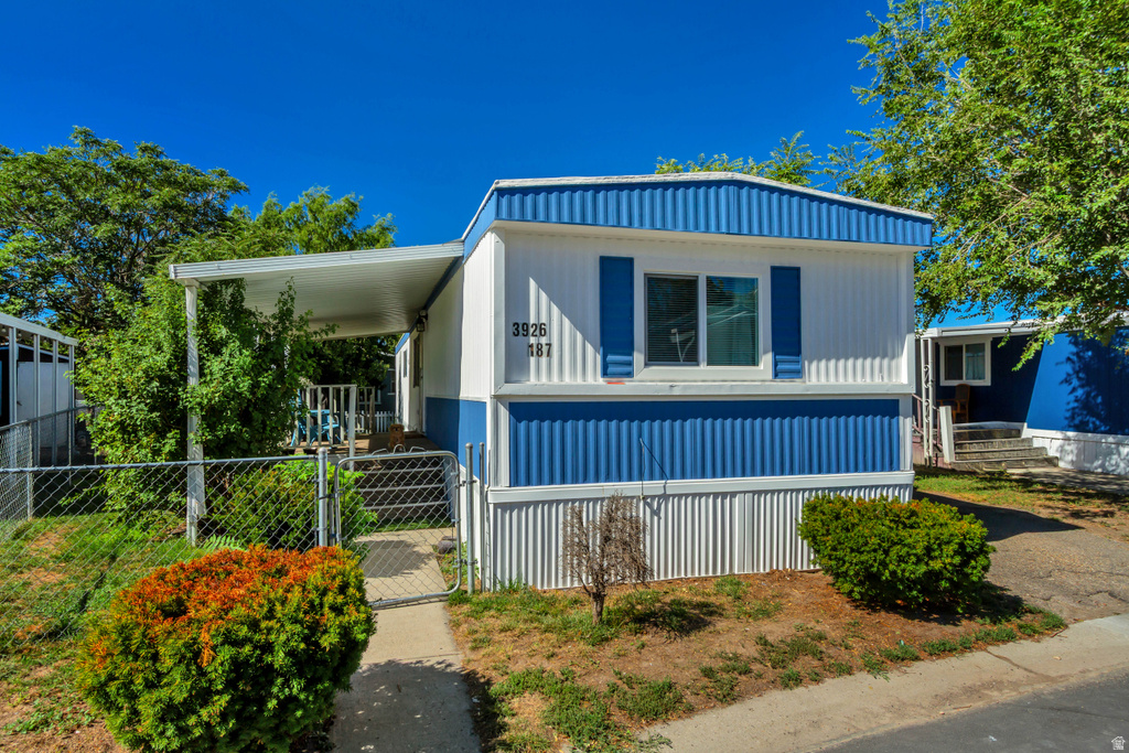 3926 S BOBOLINK W ST photo 2