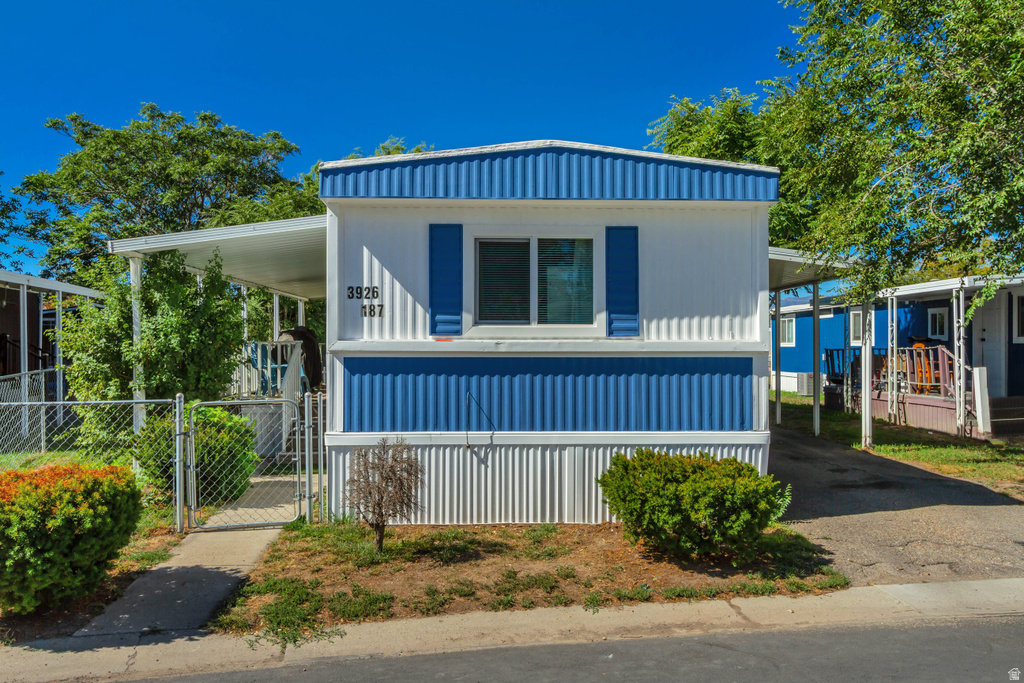 3926 S BOBOLINK W ST photo 3