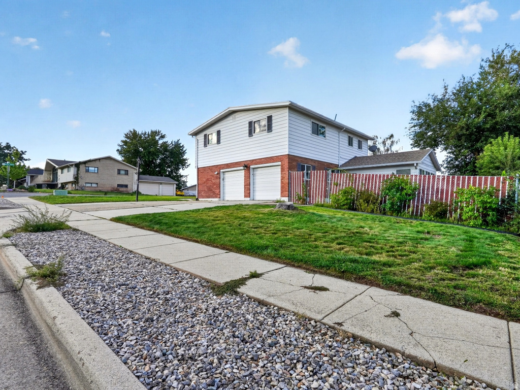 4723 MADISON AVE photo 5