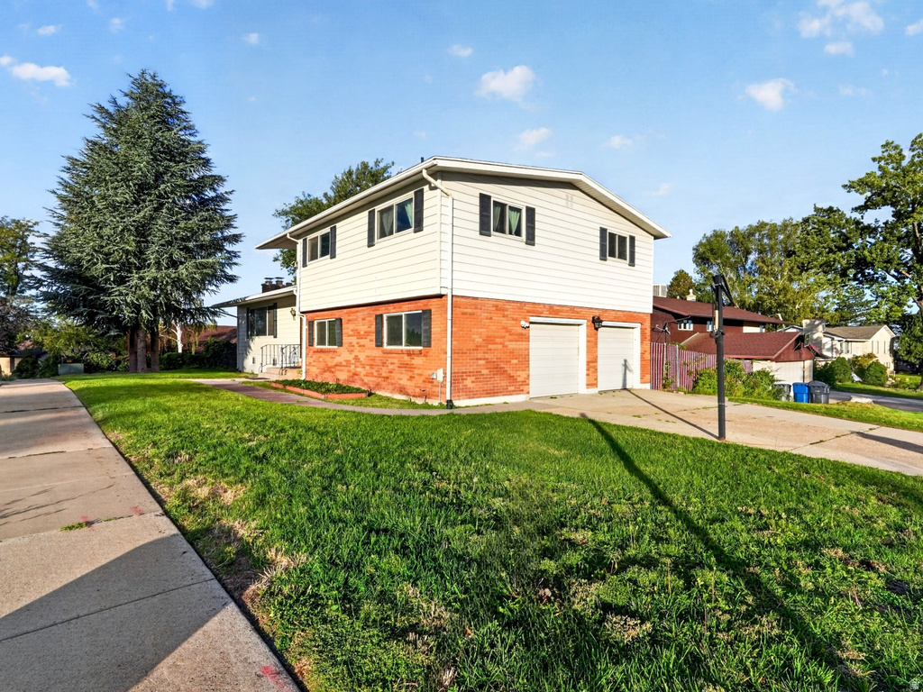 4723 MADISON AVE photo 4