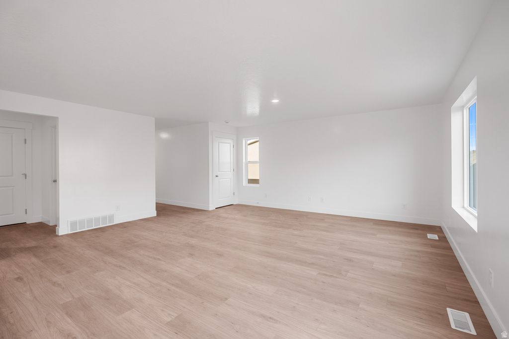 1661 S WINDSONG DR photo 5