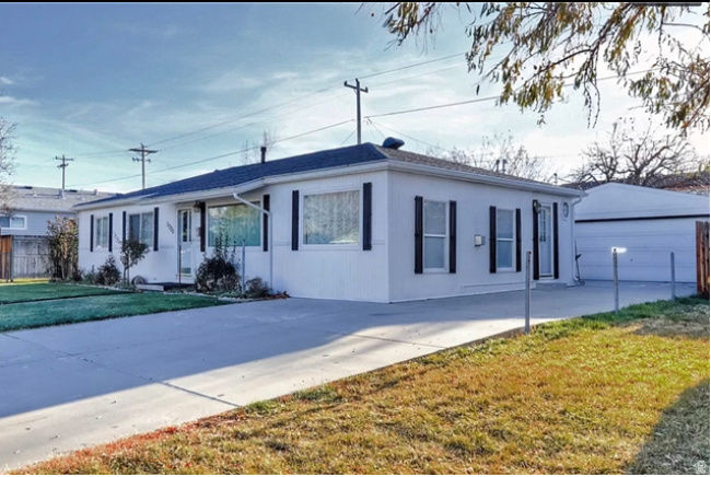 5220 S Charlotte Ave, Salt Lake City, UT 84118