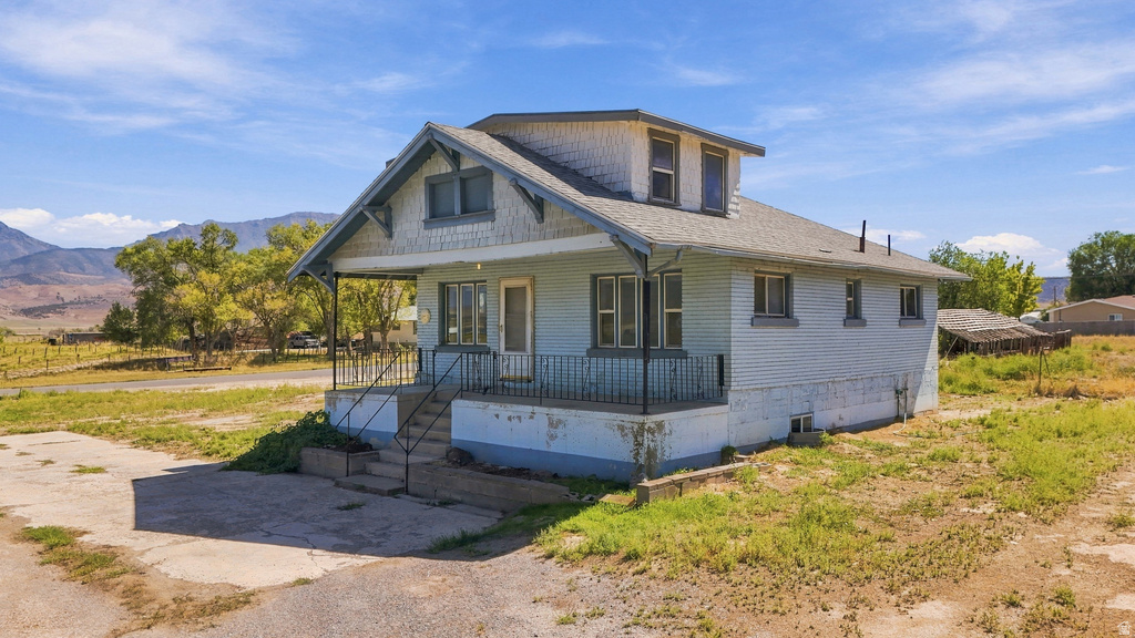 84 E MAIN ST photo 2