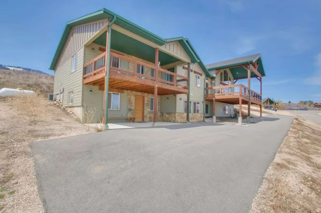 97 COUNTRY BEAR CIR photo 5