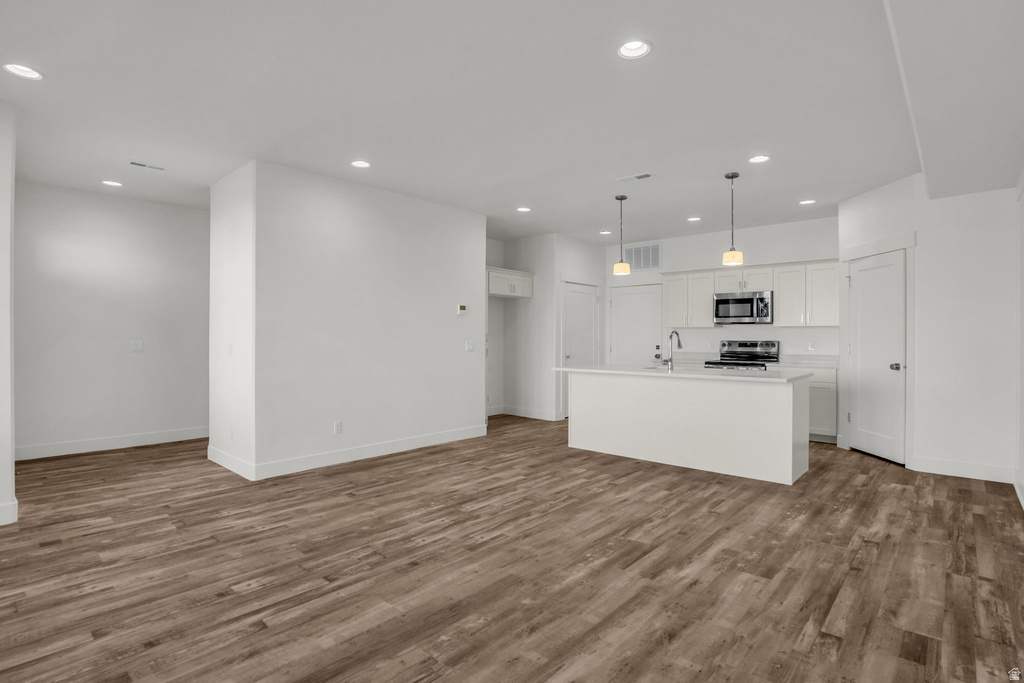 1693 W 2700 S photo 3