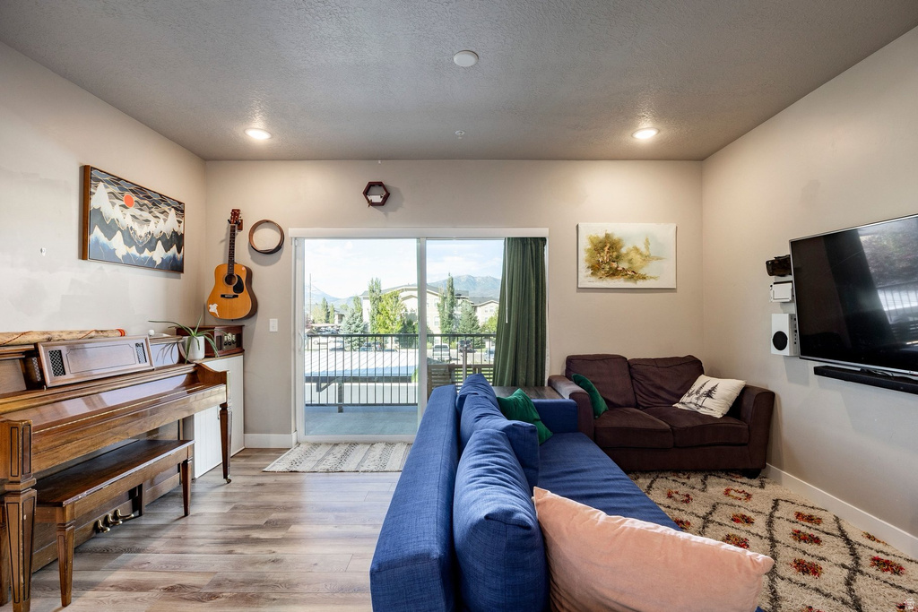 1128 S 820 E photo 5
