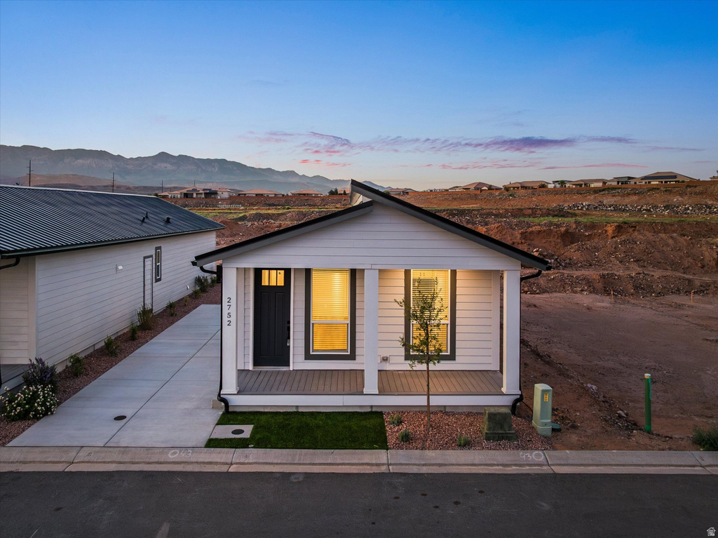 2752 W CREST VIEW LN photo 4