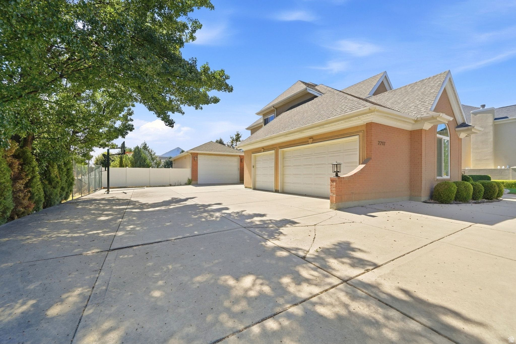 2217 W KENSINGTON PARK DR photo 4
