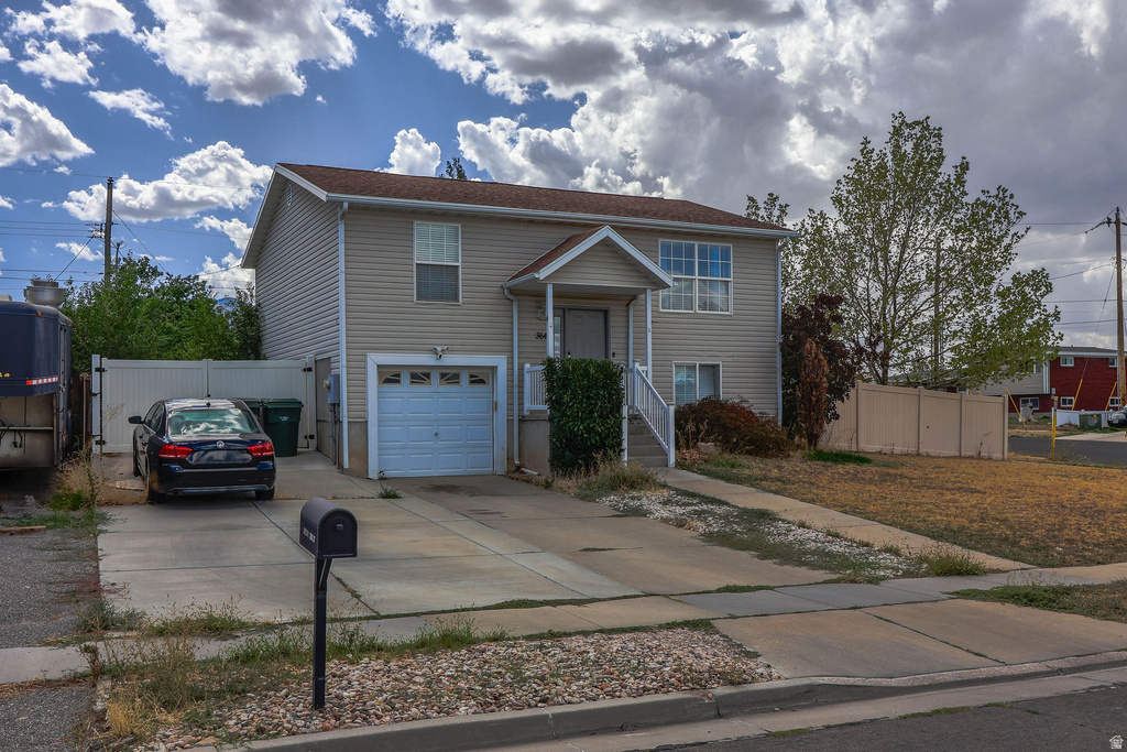 364 E 670 N photo 2