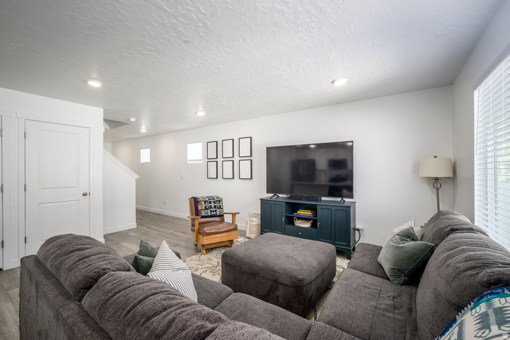 3688 S ALLUVIAL W DR photo 4
