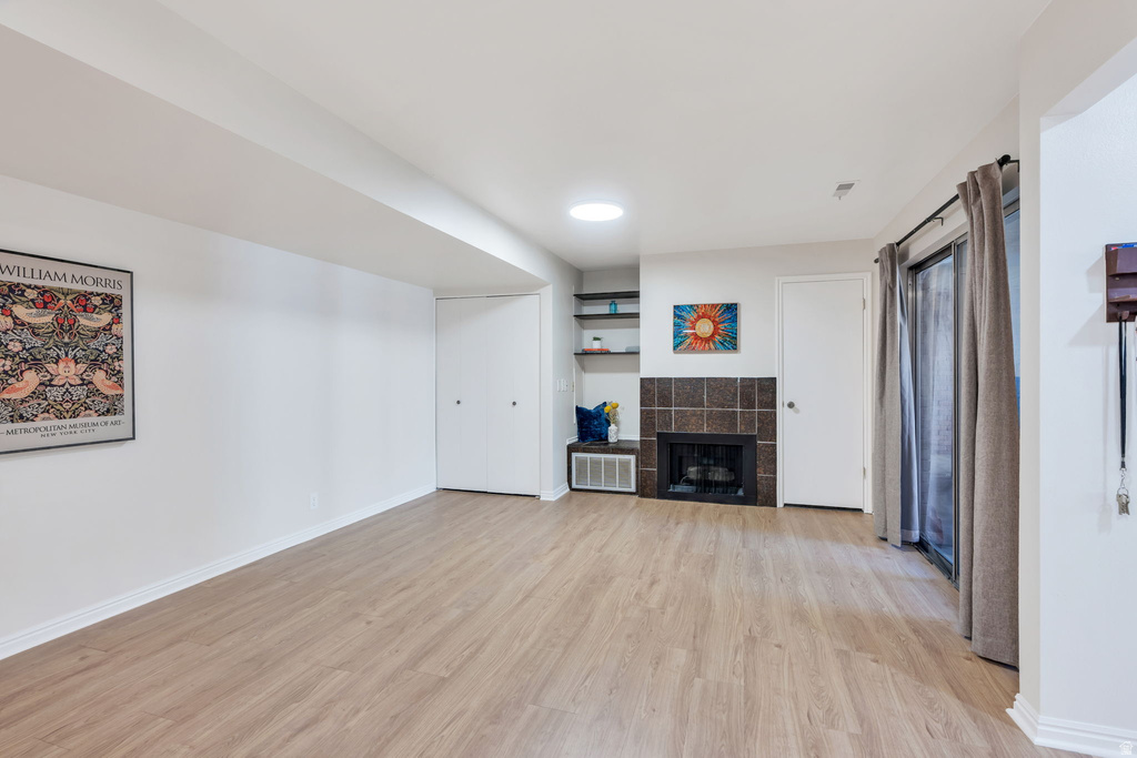 1635 WOODLAND DR photo 3