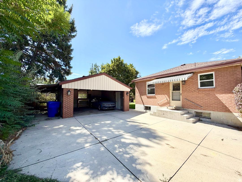 576 E 3635 S photo 4