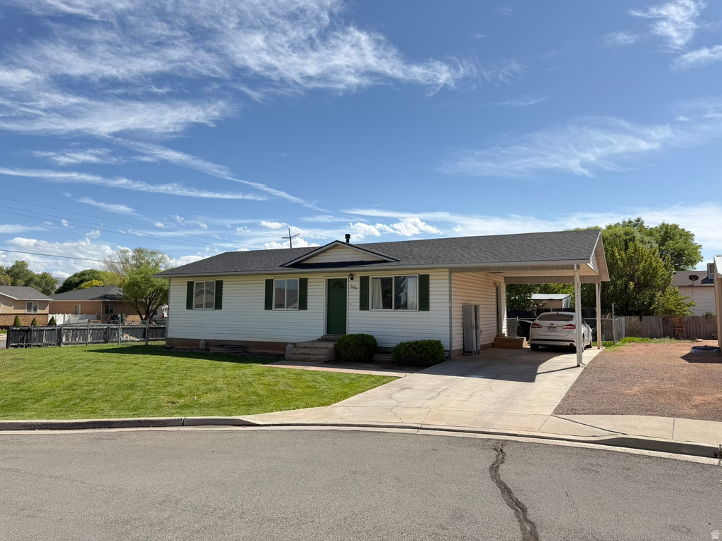 590 E 650 N photo 2