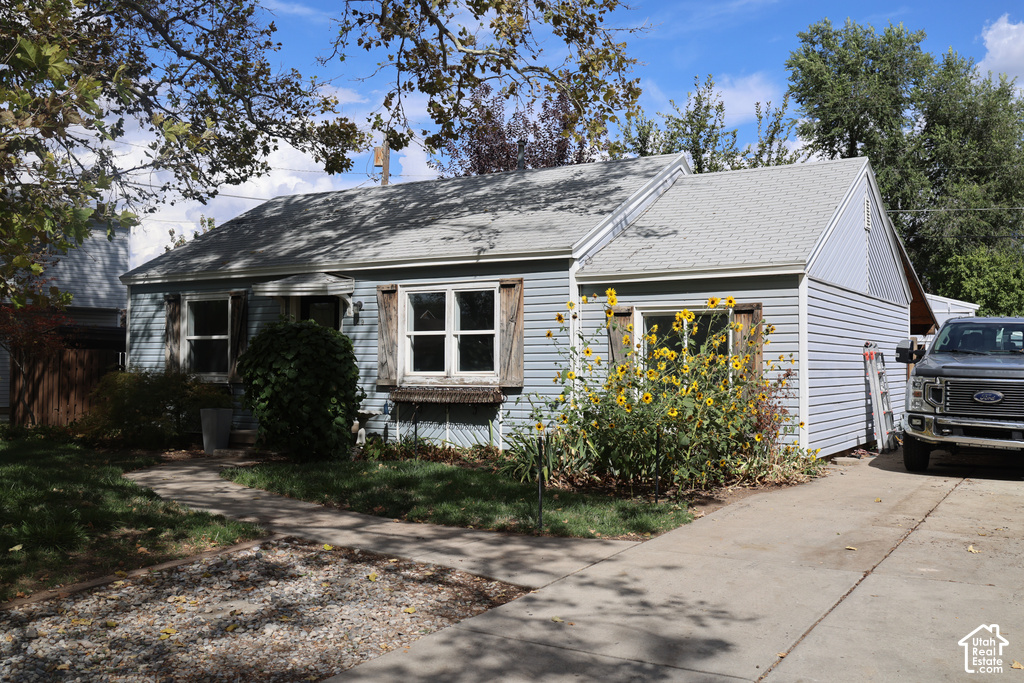 89 ELLISON ST photo 2