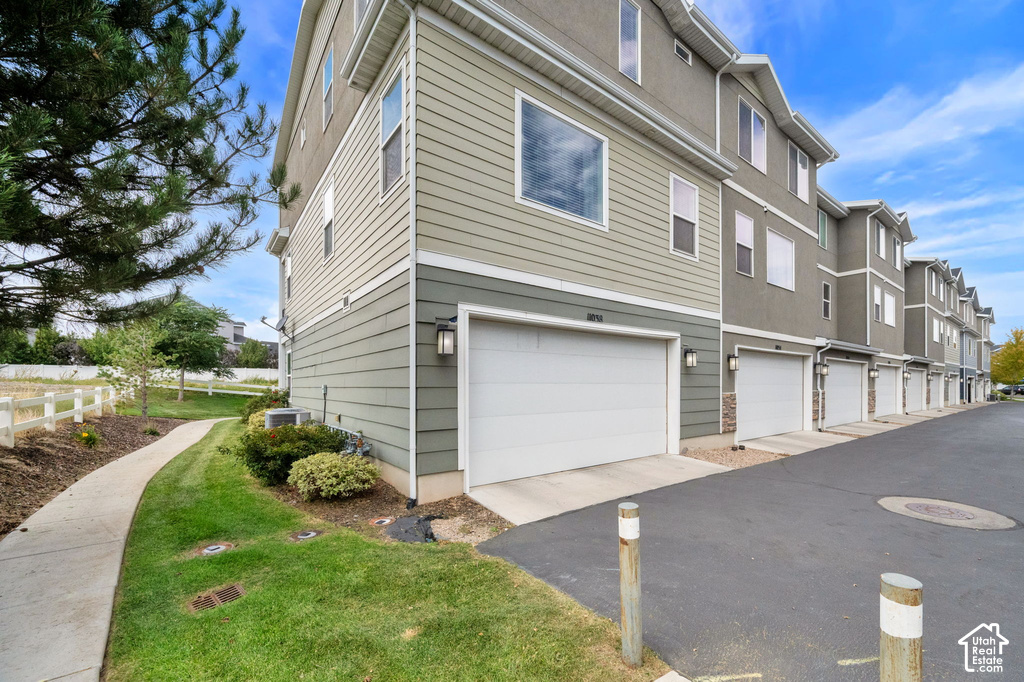 11038 S HARVEST POINTE DR photo 3