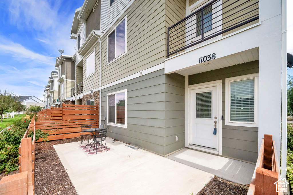11038 S HARVEST POINTE DR photo 2