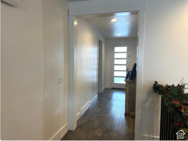 645 W LAFAYETTE ST photo 3