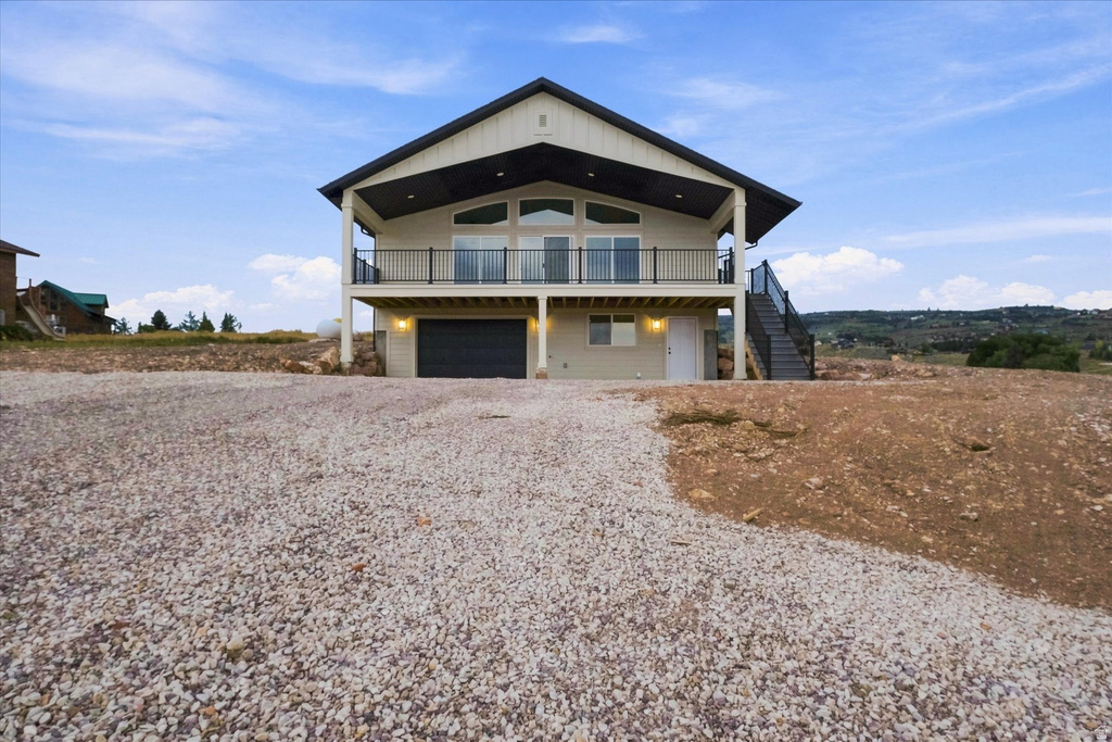 2513 S COUNTRY CLUB DR photo 2