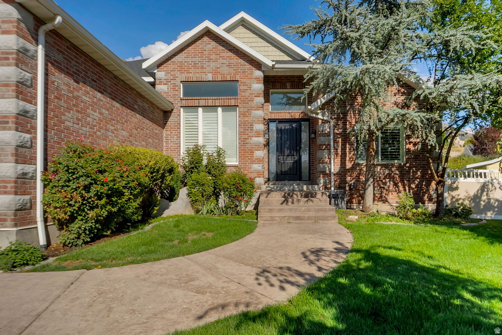 9594 N AZTEC DR photo 2