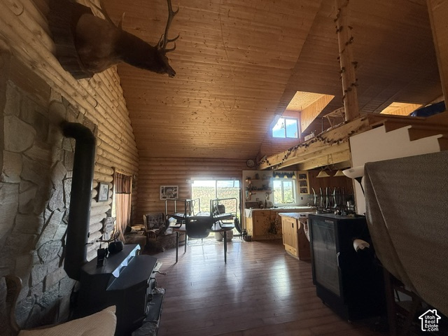 2106 S REMINGTON RD photo 5