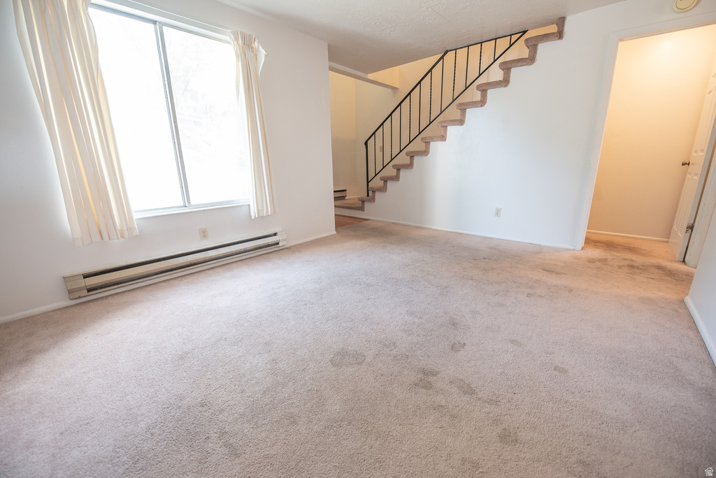 870 S 1625 E photo 4