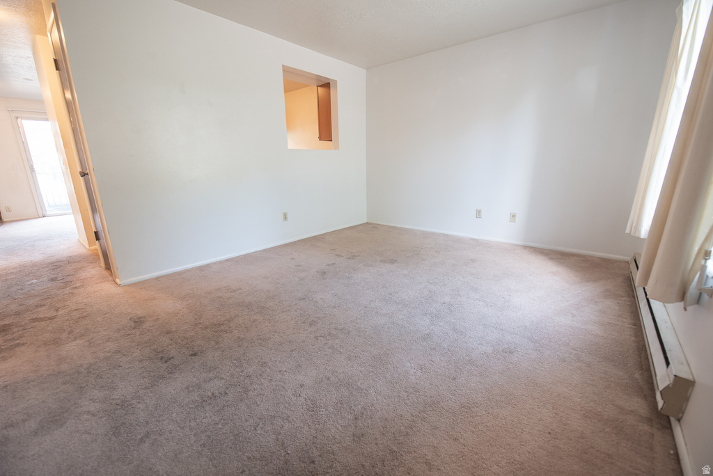 870 S 1625 E photo 2