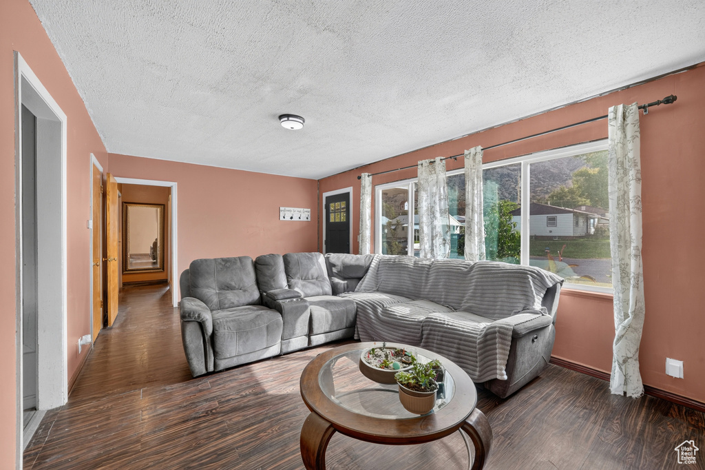 271 JACKSON AVE photo 4