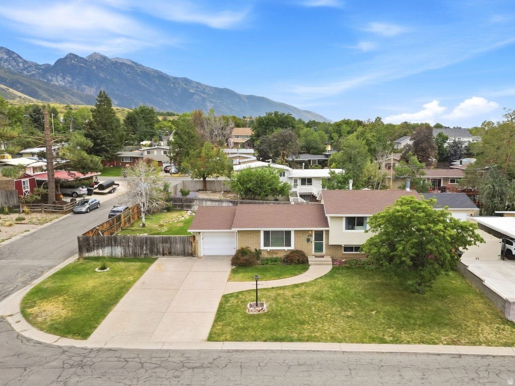 3070 E 7145 S photo 2