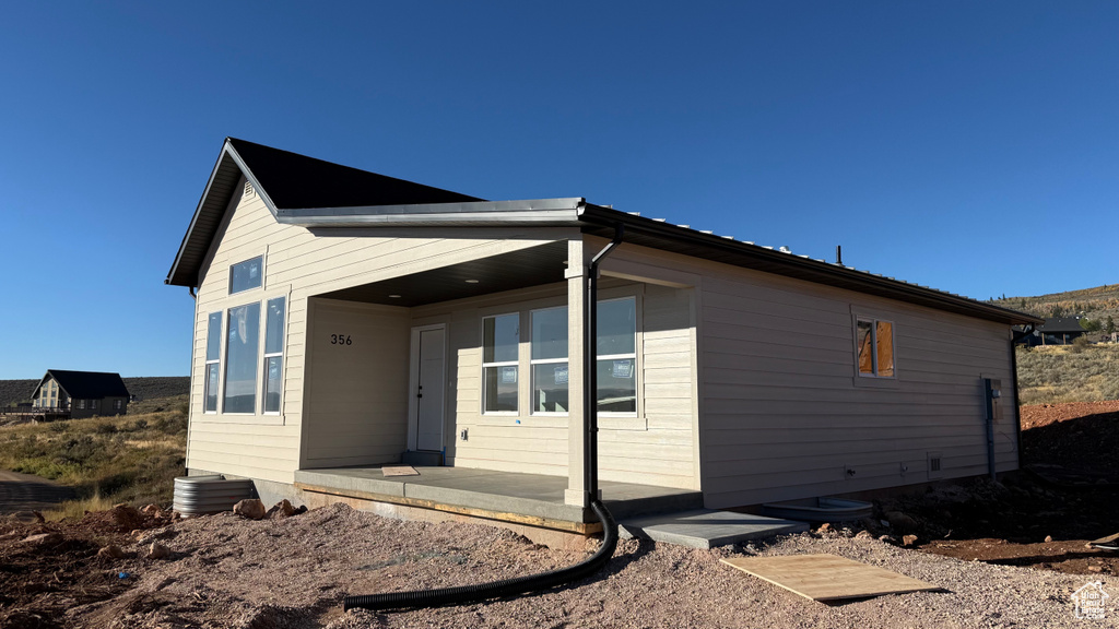 356 W HAWK CIR, Garden City