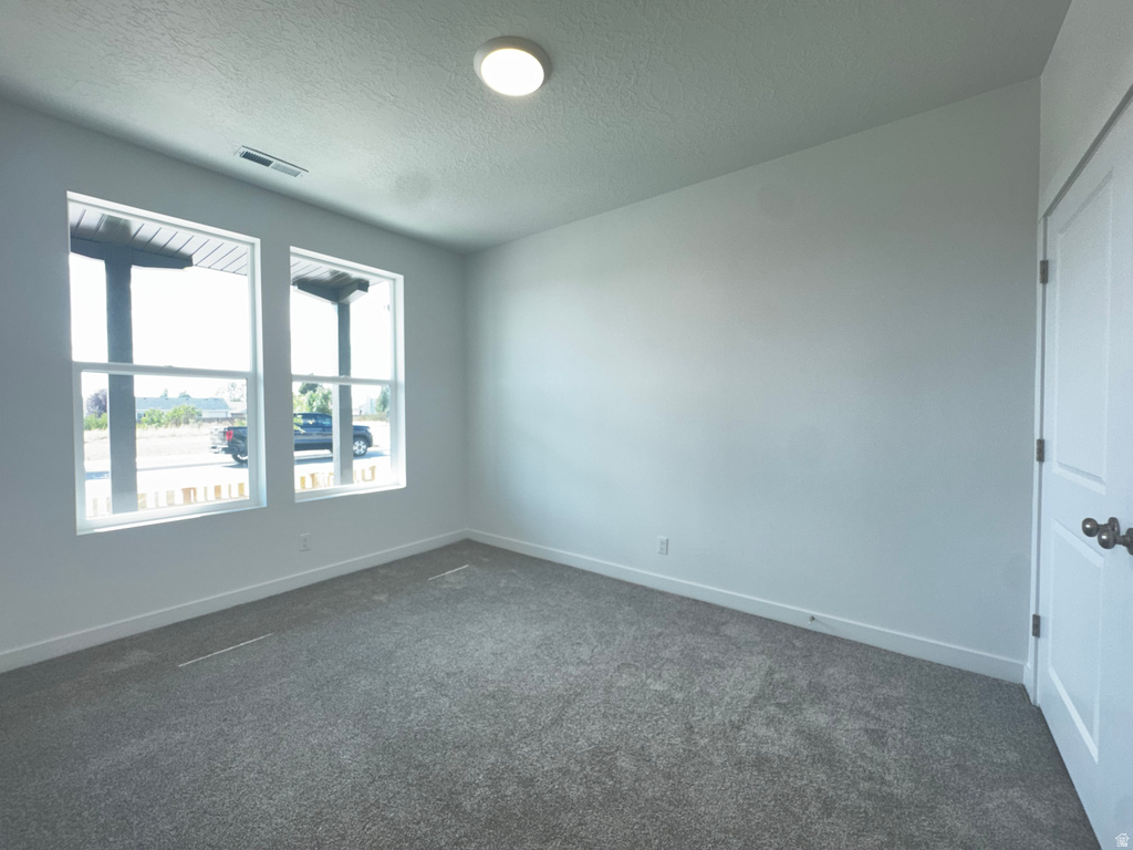 1563 N 1875 W photo 4