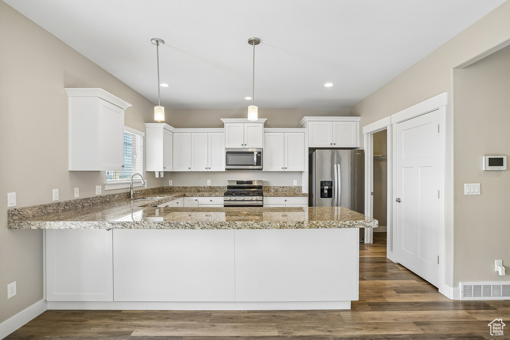 1056 S ASPEN E PL photo 5