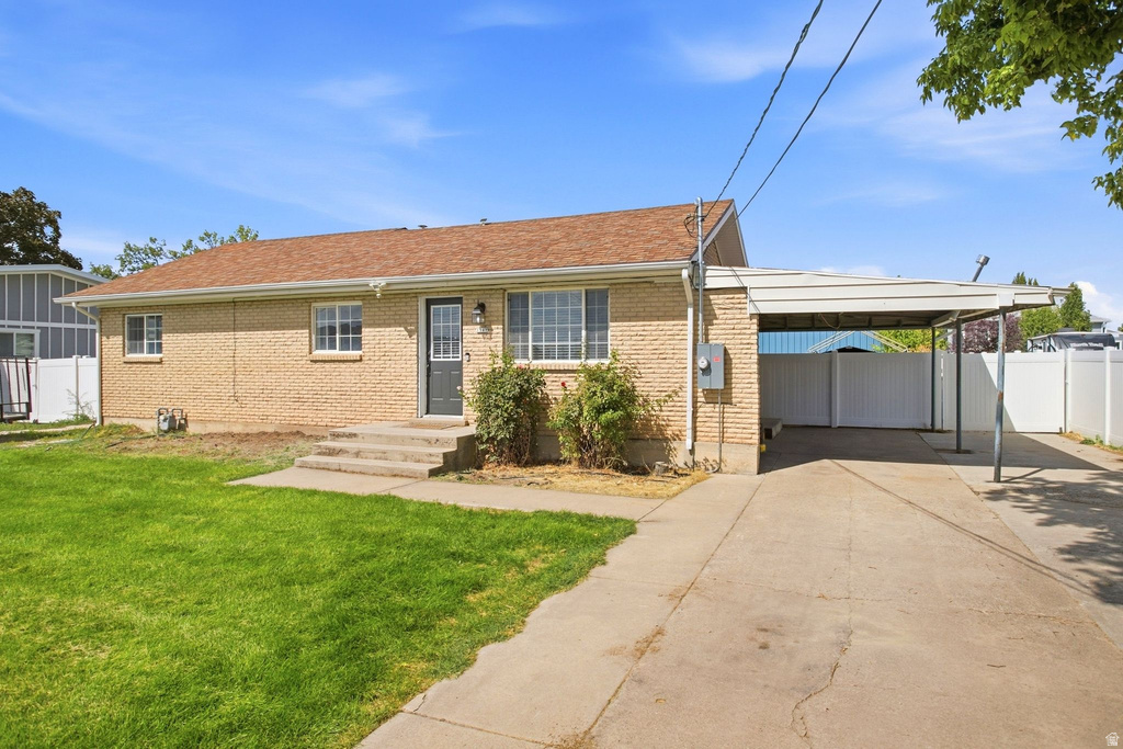1548 W 2700 S photo 4